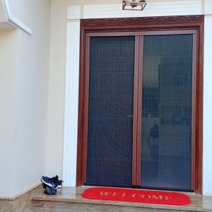 Cửa lưới chống muỗi vân gỗ