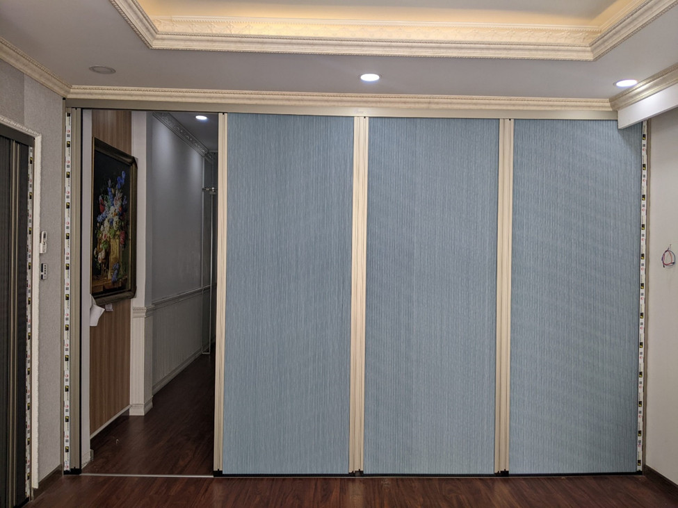 Vách tổ ong ngăn phòng khách
